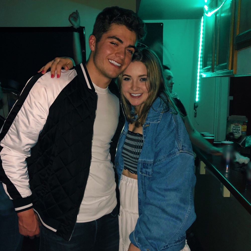 Meet your Posher, Cristina